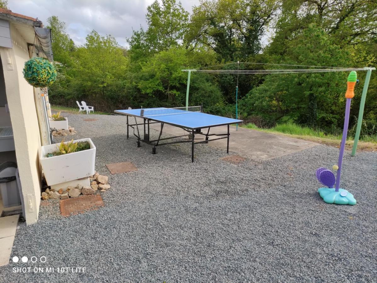 Camping Du Puy Rond Bressuire Buitenkant foto