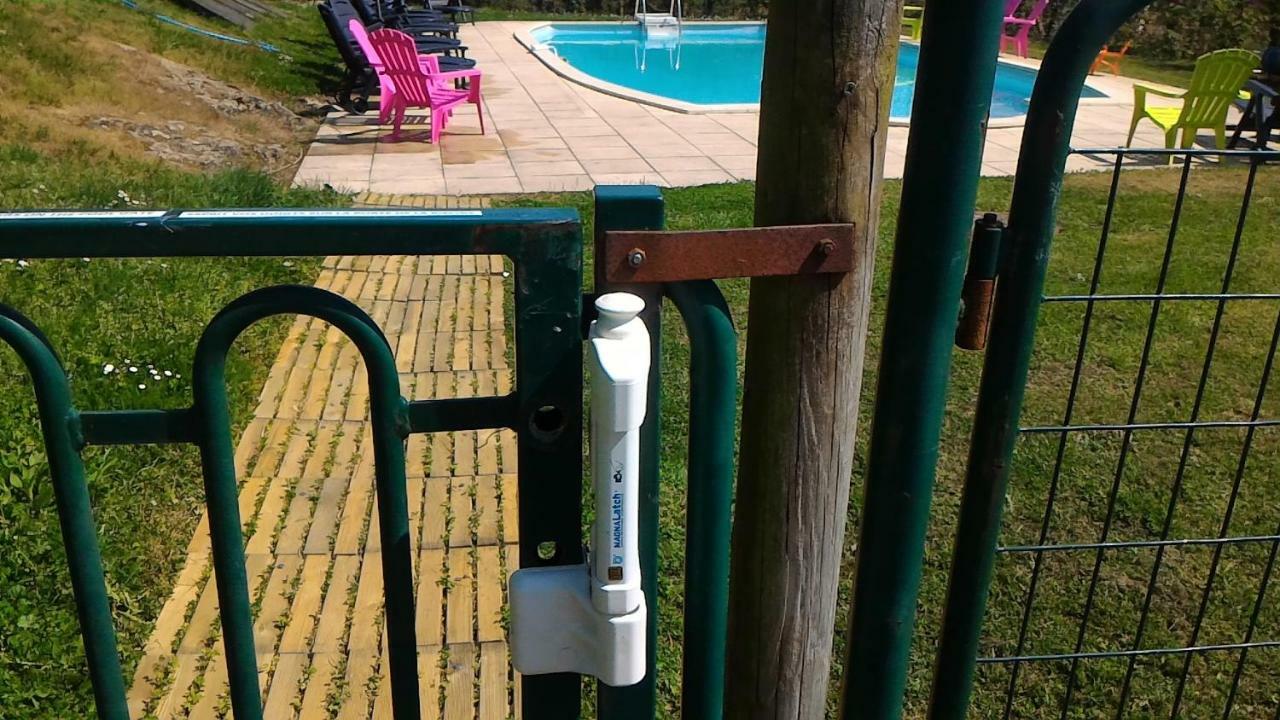 Camping Du Puy Rond Bressuire Buitenkant foto