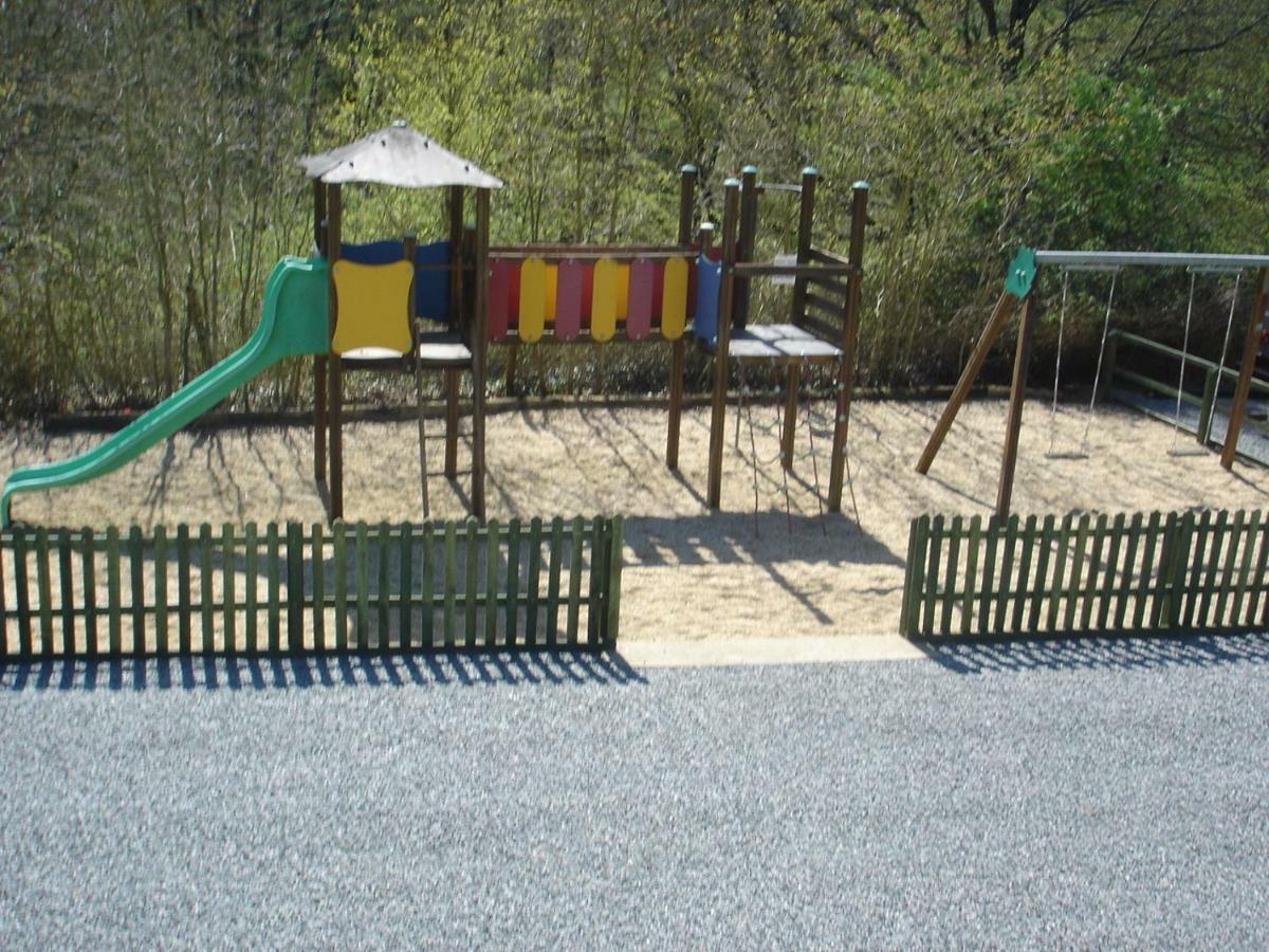 Camping Du Puy Rond Bressuire Buitenkant foto